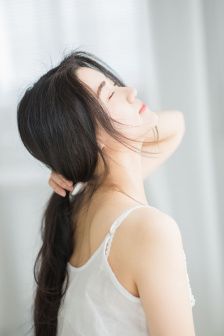 明星专题：莫妮卡·白拉德奴